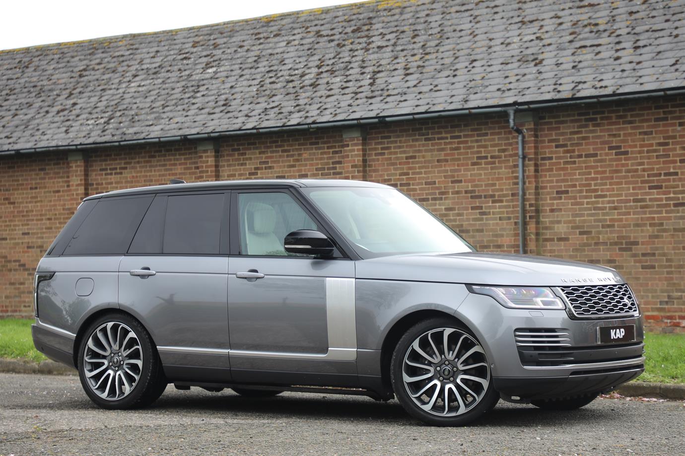 LAND ROVER RANGE ROVER V8 AUTOBIOGRAPHY