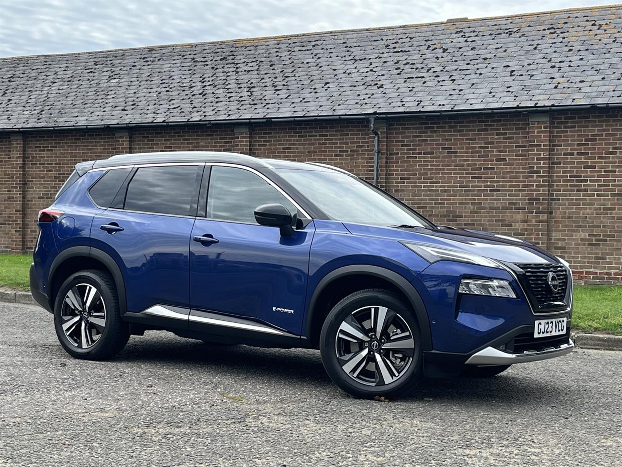 NISSAN X-TRAIL E-4ORCE TEKNA