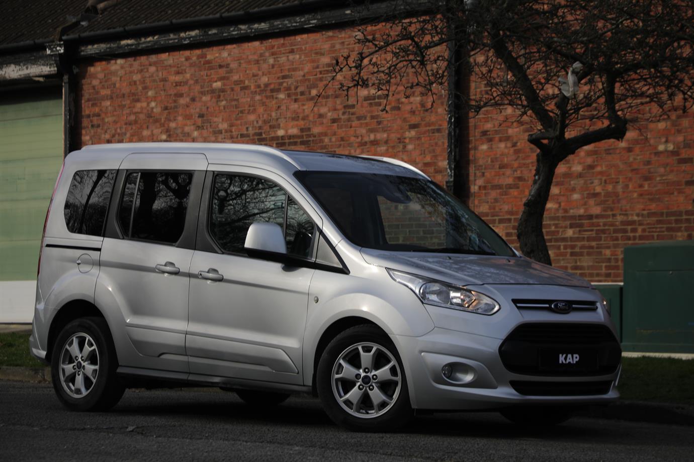 FORD TOURNEO CONNECT TITANIUM TDCI