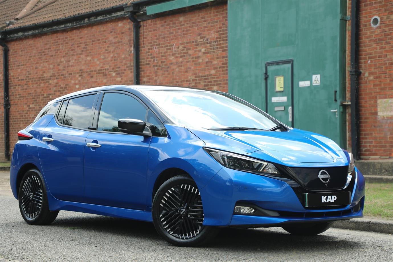 NISSAN LEAF TEKNA