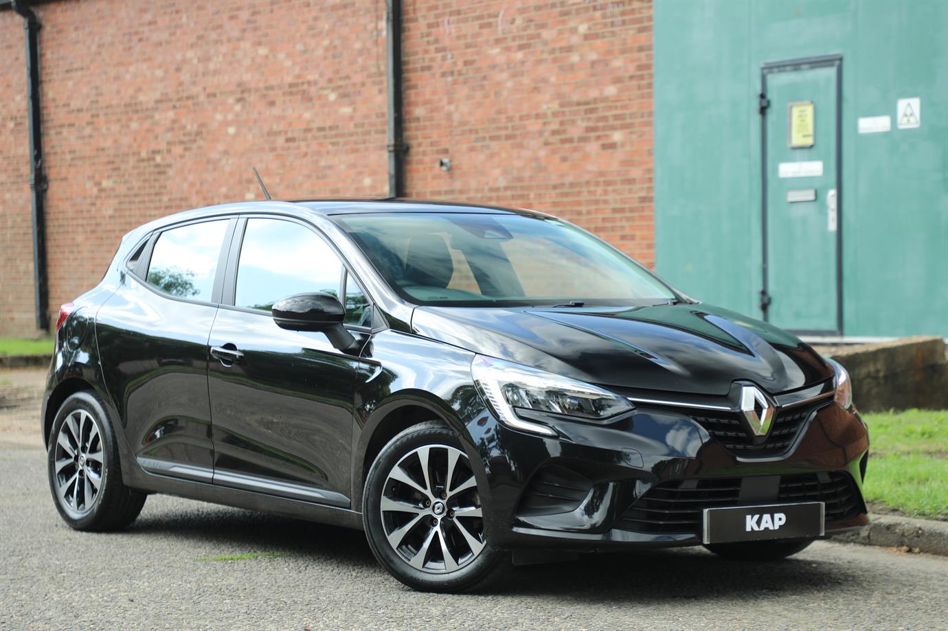 RENAULT CLIO EVOLUTION E-TECH